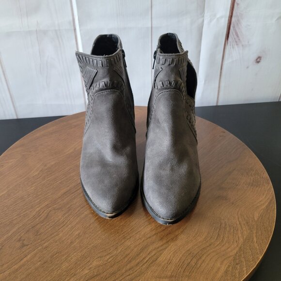 Zigi Soho Halyn Chelsea Block Heel Booties, Sz 9.5, Western/Cowgirl/Boho Ankle B - Picture 4 of 15